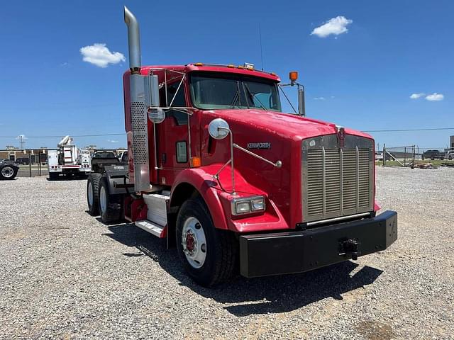 Image of Kenworth T800 equipment image 2
