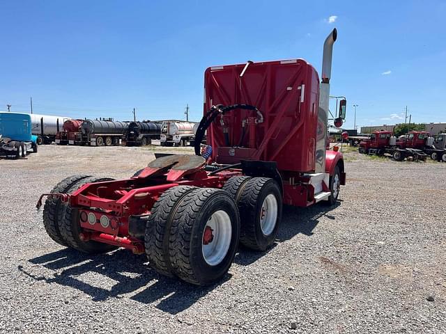 Image of Kenworth T800 equipment image 4