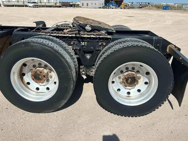 Image of Kenworth T800 equipment image 4