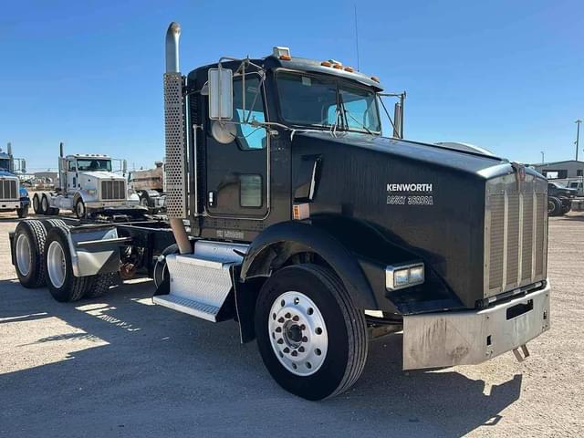 Image of Kenworth T800 equipment image 1