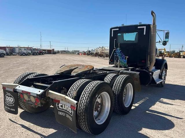 Image of Kenworth T800 equipment image 2