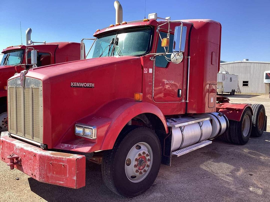 Image of Kenworth T800 Primary image