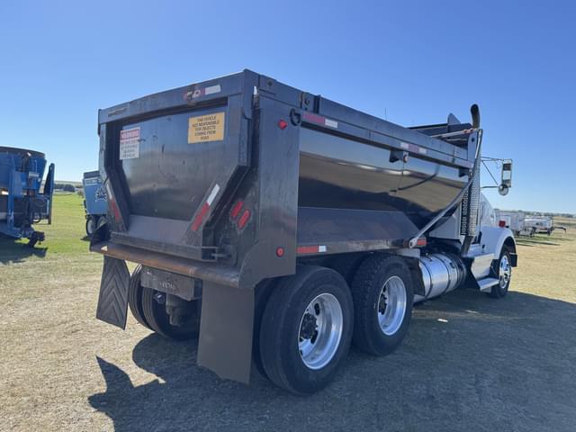 Image of Kenworth T800 equipment image 2