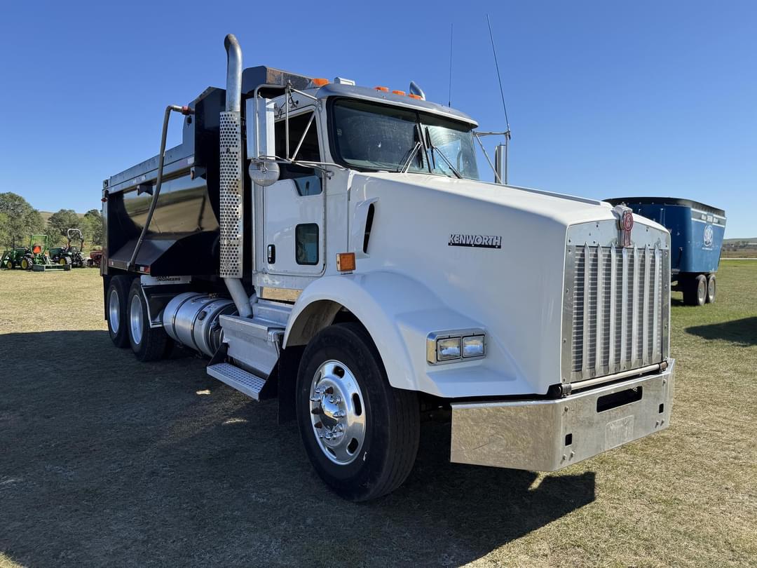 Image of Kenworth T800 Primary image