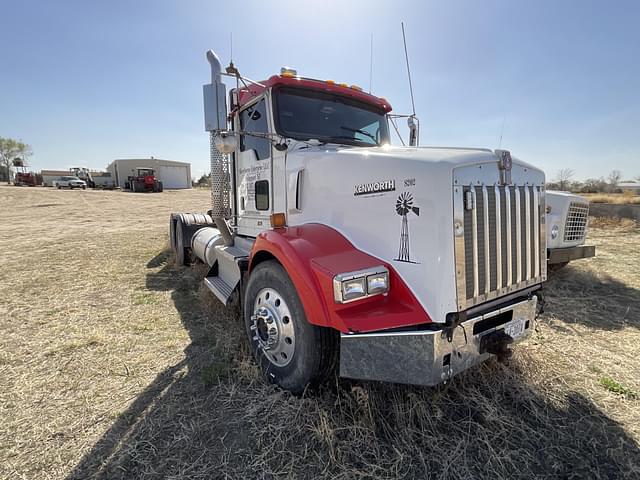 Image of Kenworth T800 equipment image 2