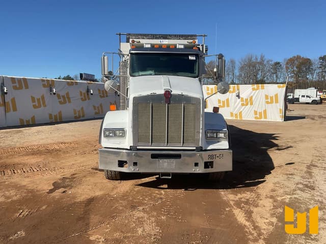 Image of Kenworth T800 equipment image 1