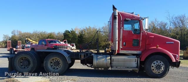 Image of Kenworth T800 equipment image 3