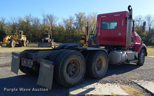 Image of Kenworth T800 equipment image 4
