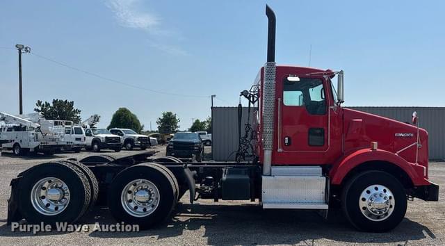 Image of Kenworth T800 equipment image 3