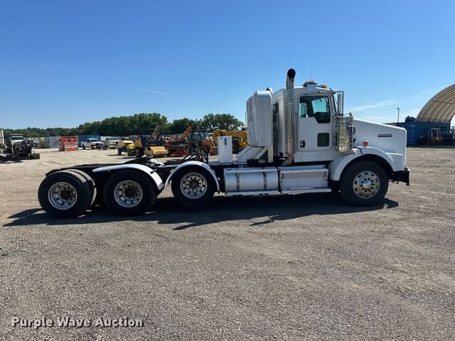 Image of Kenworth T800 equipment image 3