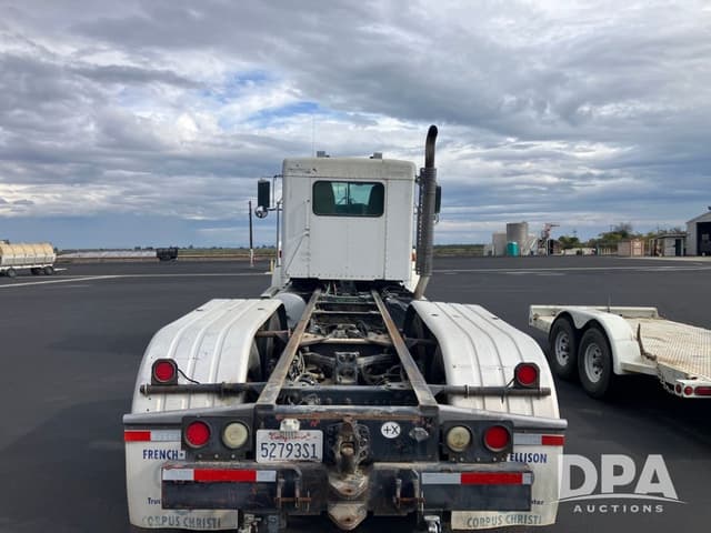 Image of Kenworth T800 equipment image 3