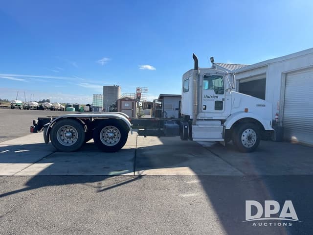 Image of Kenworth T800 equipment image 1