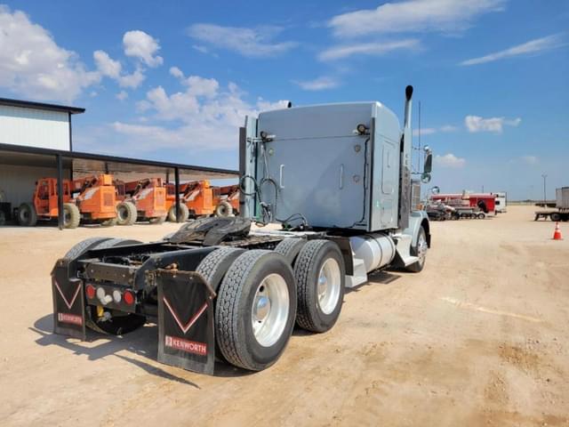 Image of Kenworth T800 equipment image 4
