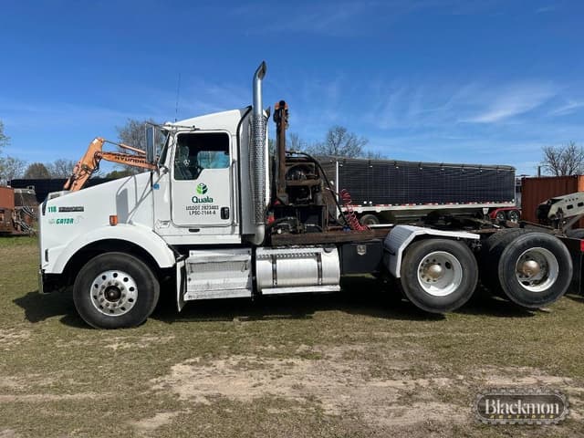 Image of Kenworth T800 equipment image 1