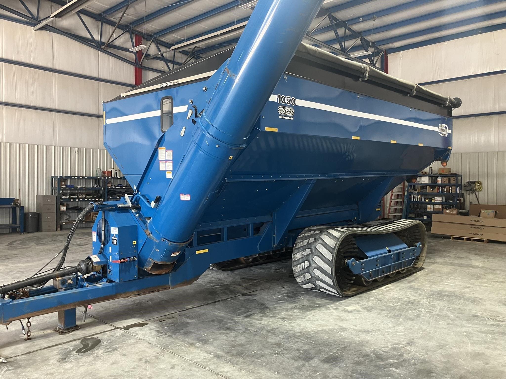 2011 Kinze 1050 Equipment Image0