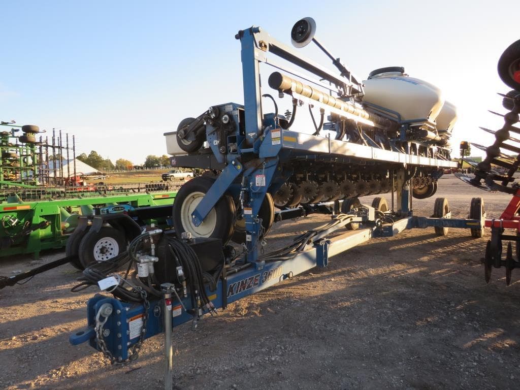 Image of Kinze 3600 Primary image