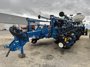 2011 Kinze 3800ASD Image