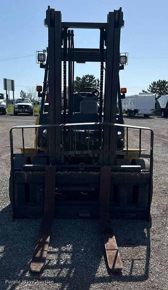 Image of Komatsu FD70T-10 equipment image 1