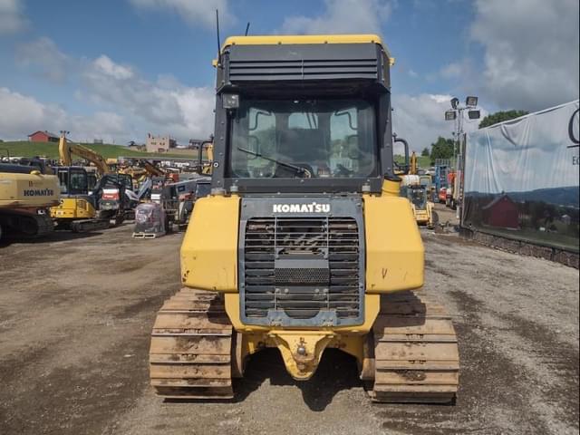 Image of Komatsu D31PX-22 equipment image 3