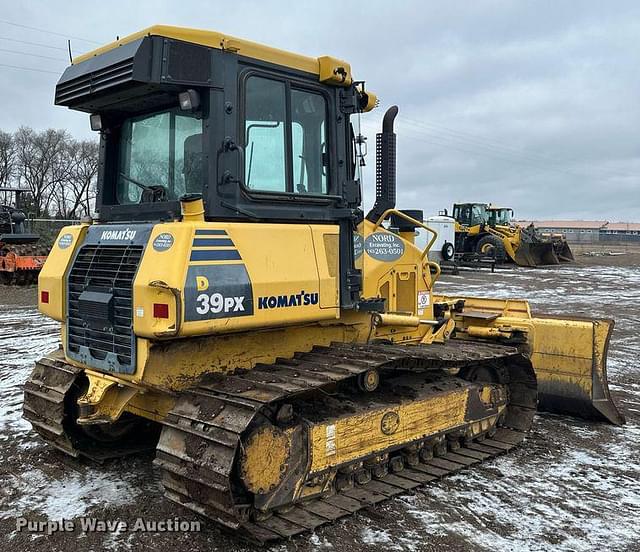 Image of Komatsu D39PX-22 equipment image 4