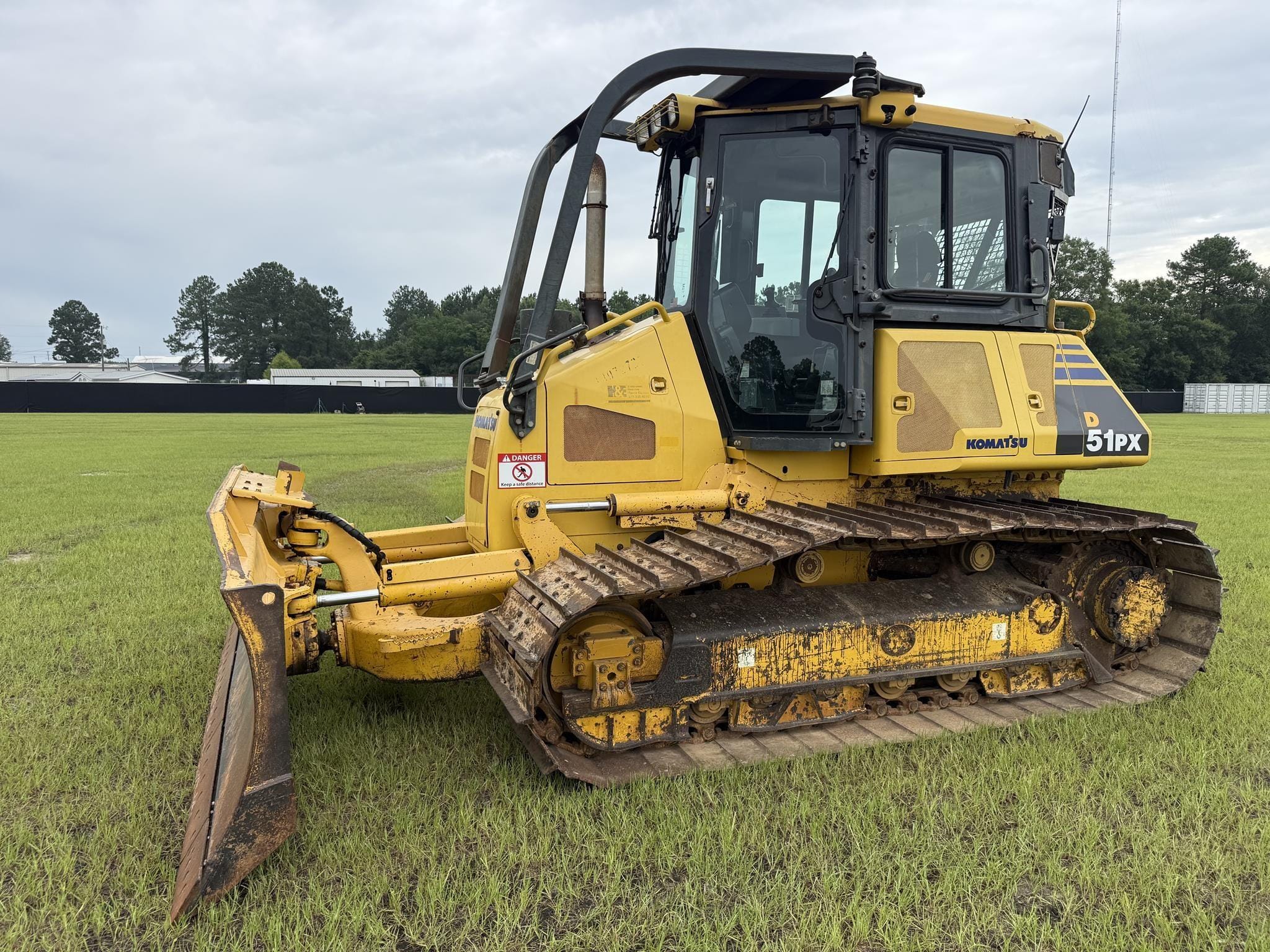 2011 Komatsu D51PXI-22 Equipment Image0