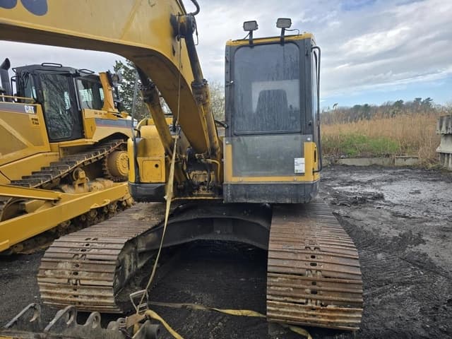 Image of Komatsu PC138USLC-8 equipment image 4