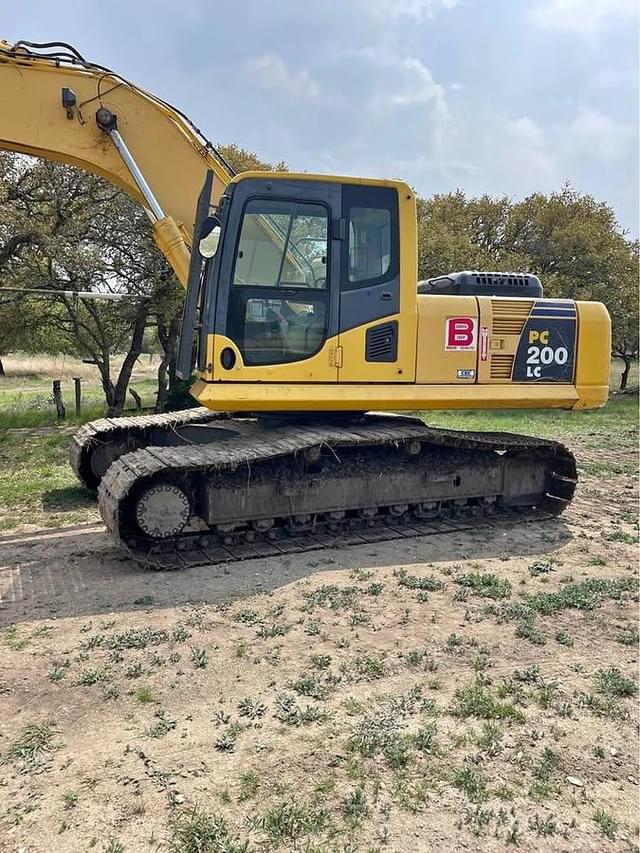 Image of Komatsu PC200LC-8 equipment image 3