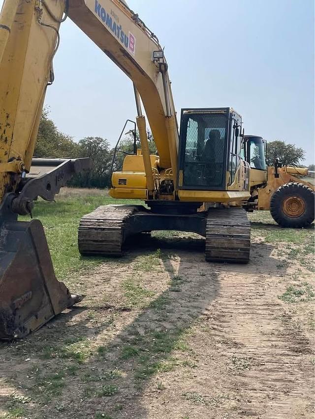 Image of Komatsu PC200LC-8 equipment image 2