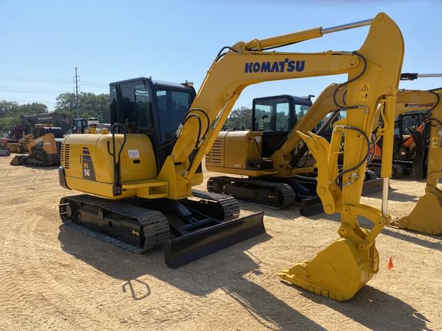 Image of Komatsu PC56-7 equipment image 3