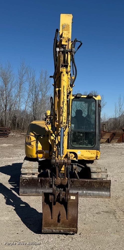 Image of Komatsu PC88MR-8 equipment image 1