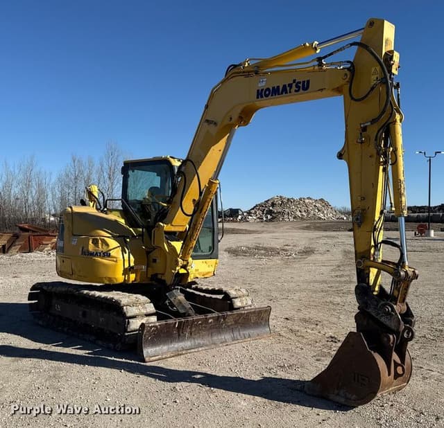 Image of Komatsu PC88MR-8 equipment image 2