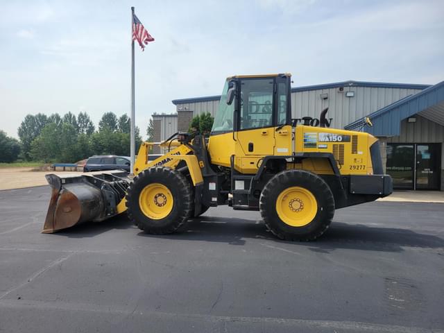 Image of Komatsu WA150 equipment image 1