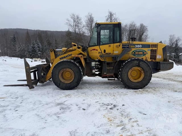 Image of Komatsu WA380-6 equipment image 1