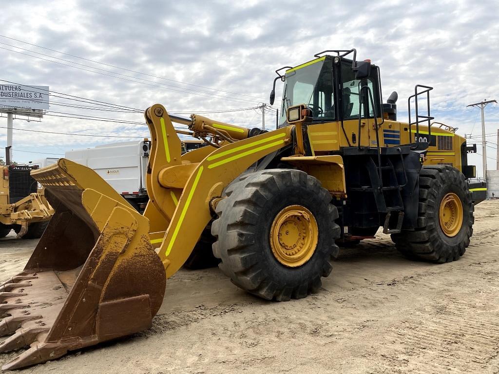 Image of Komatsu WA500-3 Primary image