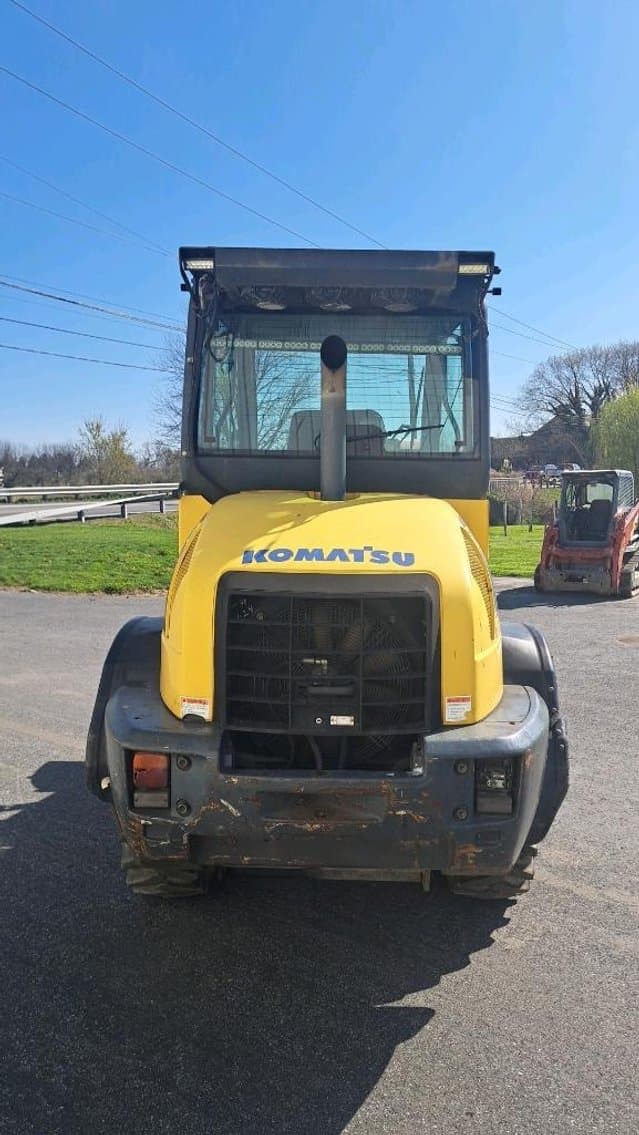 Image of Komatsu WA80 equipment image 3