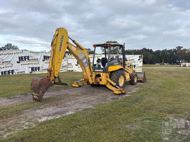 Image of Komatsu WB146 equipment image 4