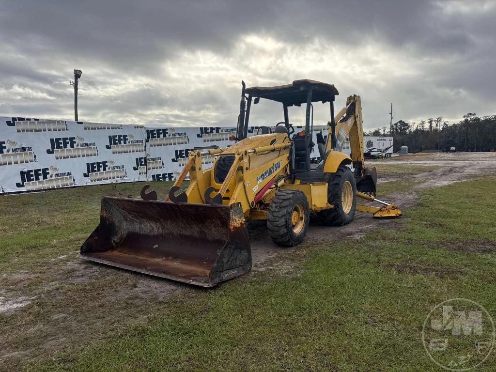 2011 Komatsu WB146 Equipment Image0