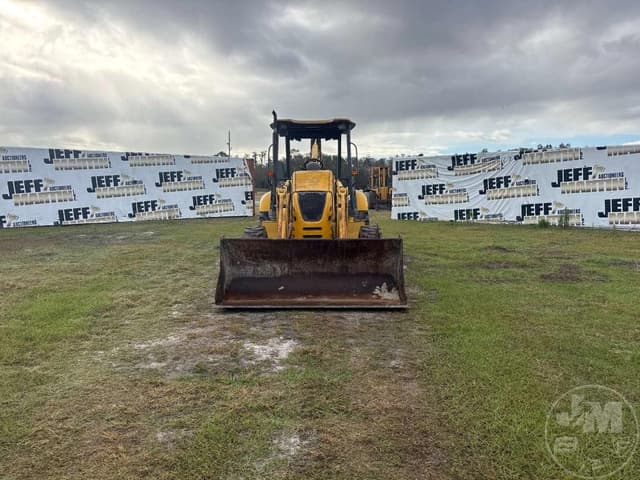 Image of Komatsu WB146 equipment image 1