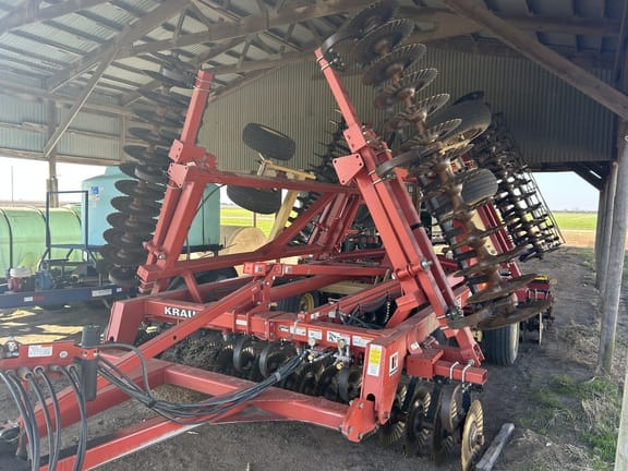 2011 Krause 8000 Equipment Image0