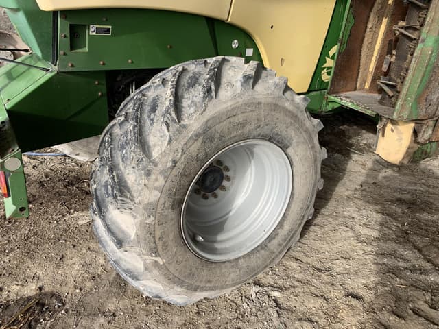 Image of Krone BIG M 400 equipment image 4