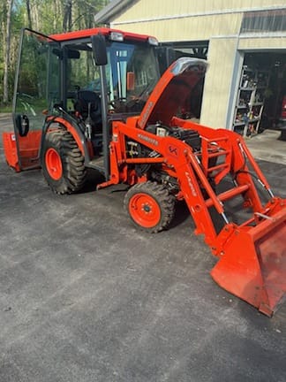2011 Kubota B3000 Equipment Image0