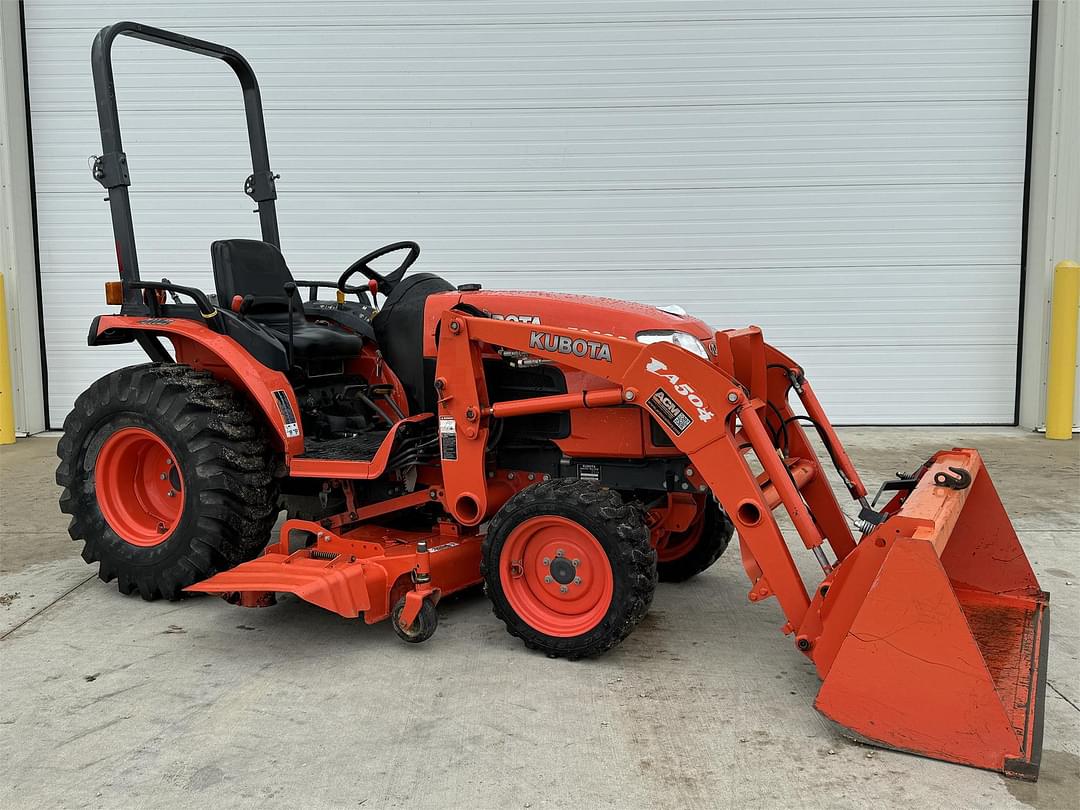 Image of Kubota B3200 Primary image