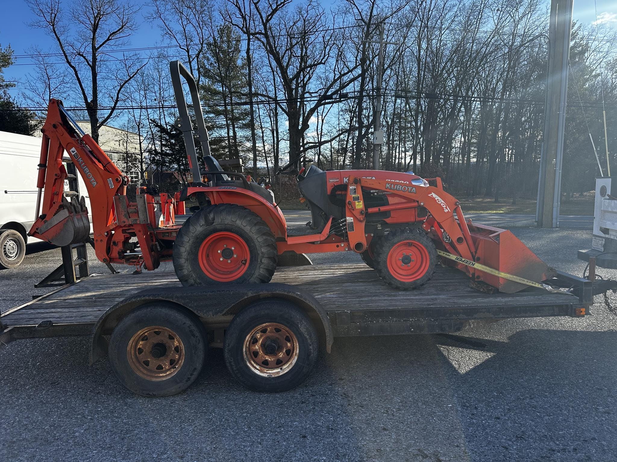 2011 Kubota B3200HSD Equipment Image0