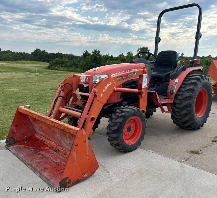 Main image Kubota B3300SU
