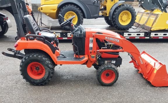 Image of Kubota BX2360 equipment image 2