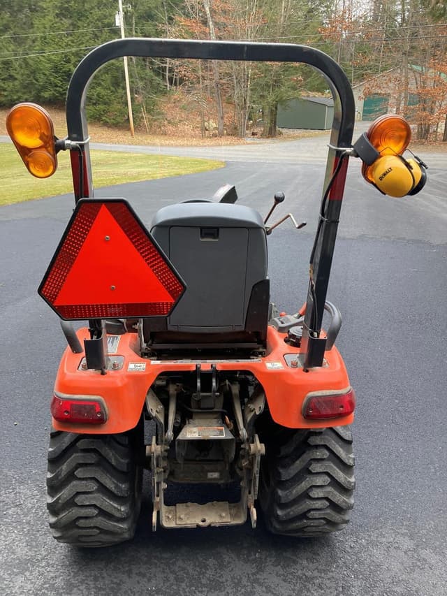 Image of Kubota BX2660 equipment image 2