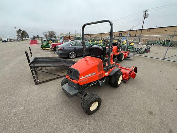 Image of Kubota F3680 equipment image 2