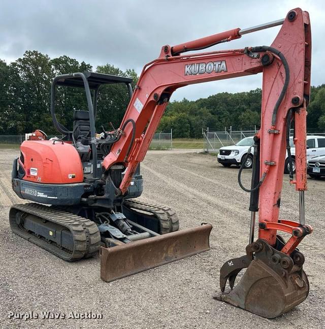 Image of Kubota KX121-3ST equipment image 2