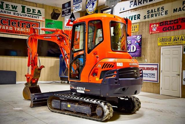 Image of Kubota KX91-3 equipment image 1