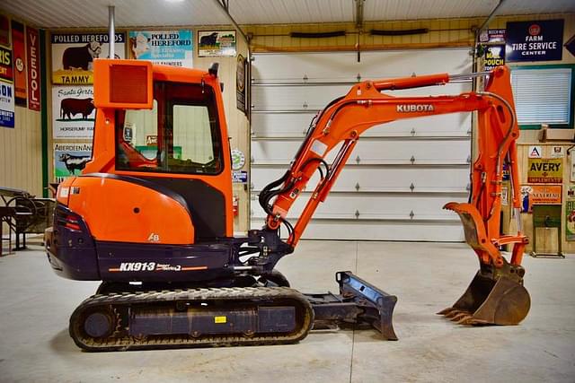 Image of Kubota KX91-3 equipment image 2